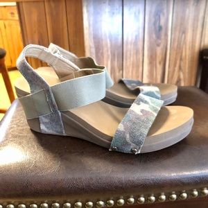 Corky’s camo shoes!! Worn once!